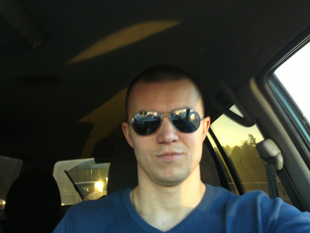 Артем Ревин