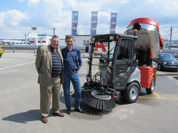 Павел Белоконь