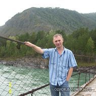 Андрей Устинов