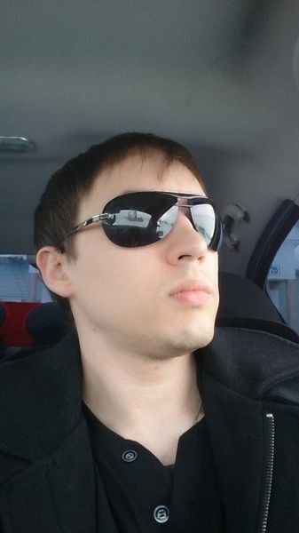 Максим Рябовол