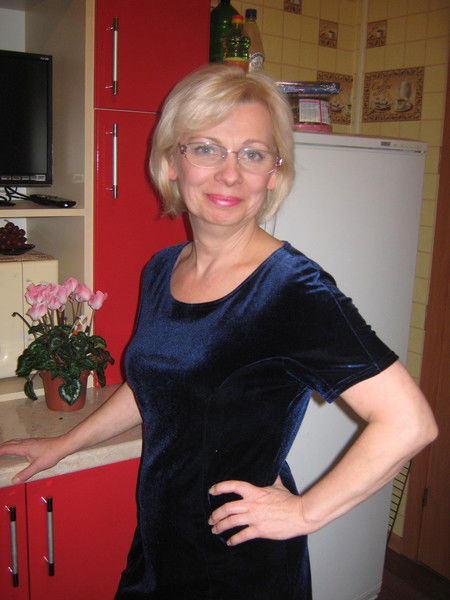 Лена Давыдова