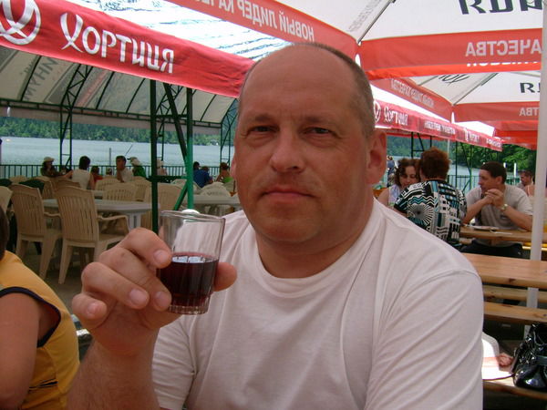 Неизвестно Неизвестно