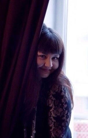 Марина Любимова