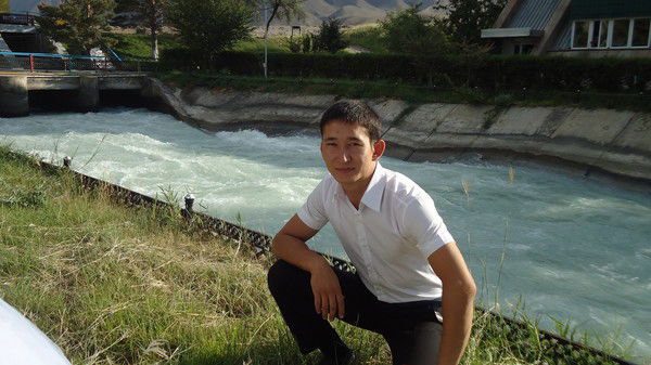 Асет Алибеков