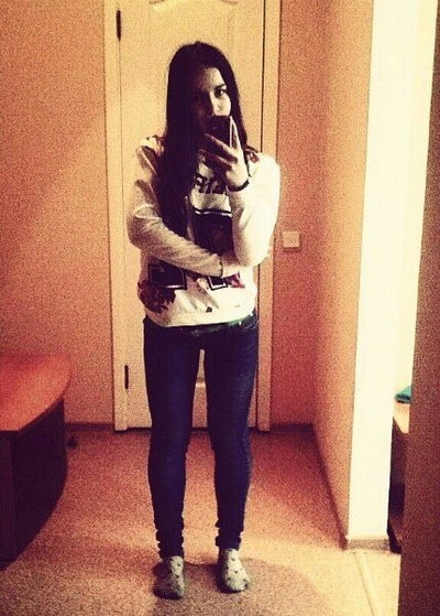 Вика Власова