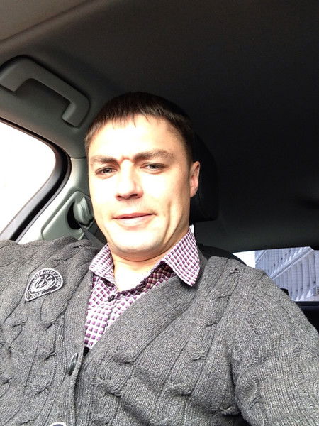 Юрий Козлов