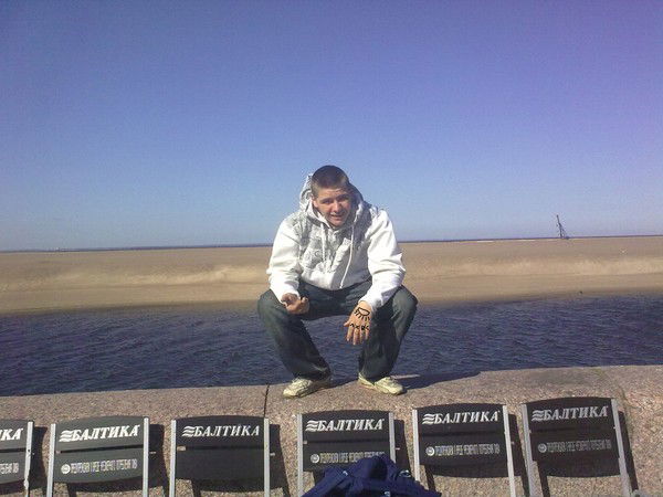 Максим Романенко