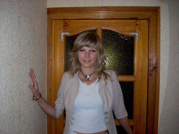 Лена Привет