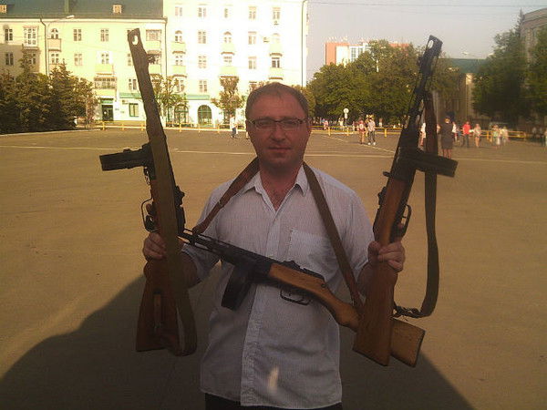 Виталий Макаров