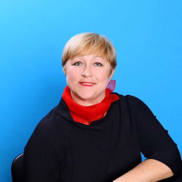Елена Плотникова