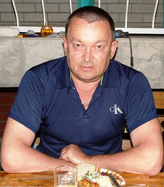 Владимир Артемов