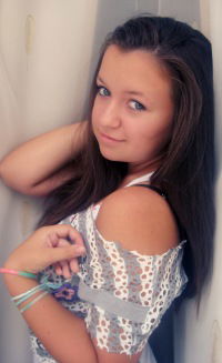 Женя Максимова