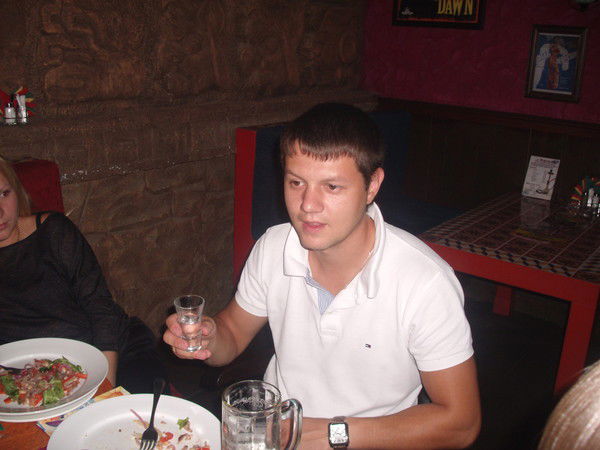 Денис Костин