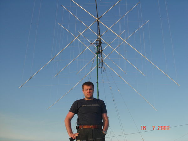 Леонид ............