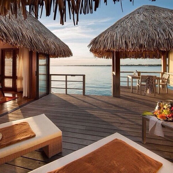 Анна Александрова