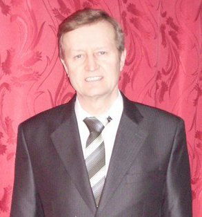 Анатолий Лозовой