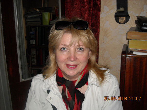 Елена Довгаль