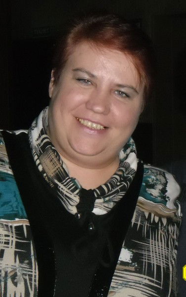 Елена Максимова