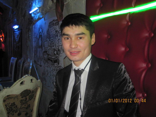 Алмас Толкумбек