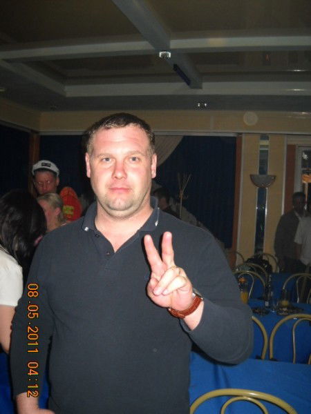 Неизвестно Неизвестно