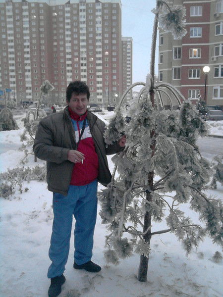 Александр Валеев