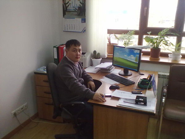 Манат Жомартович