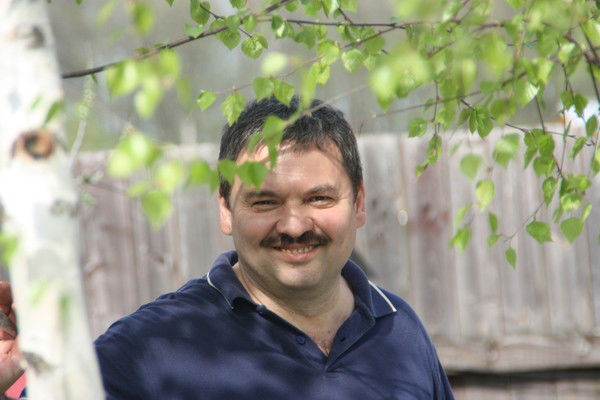 Искандер Хамитов