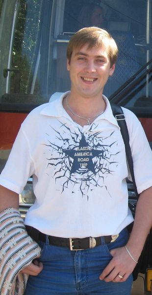 Роман Титов