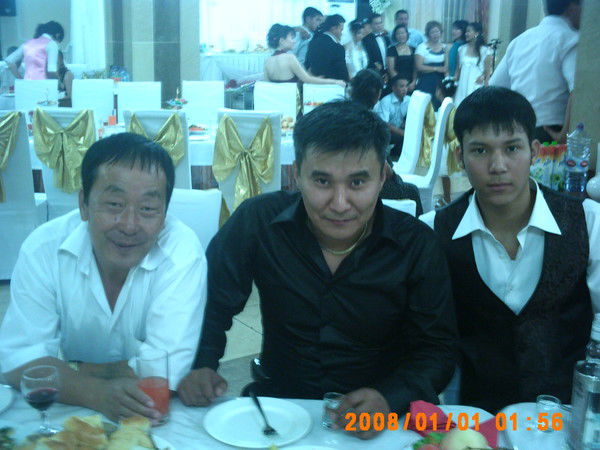 Даурен Баджанов