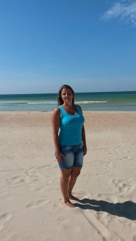 Александра Артамонова