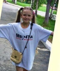 Юлька Лужкова