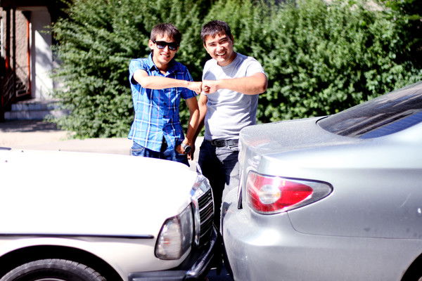 Ж*е*с*т*о*к*и*й *** P*a*r*e*n