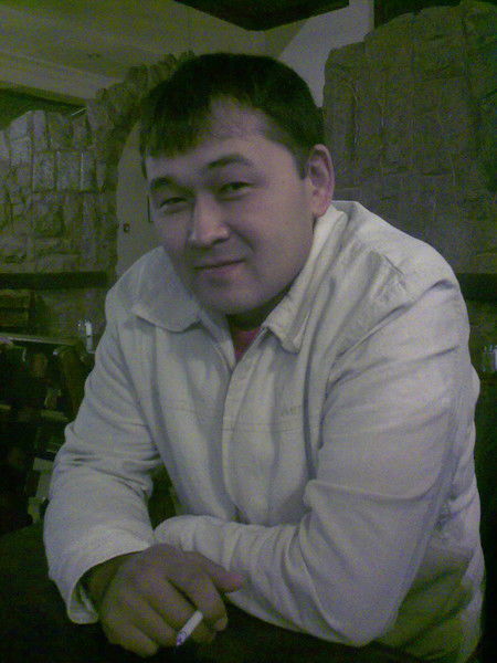 Болат Исаев