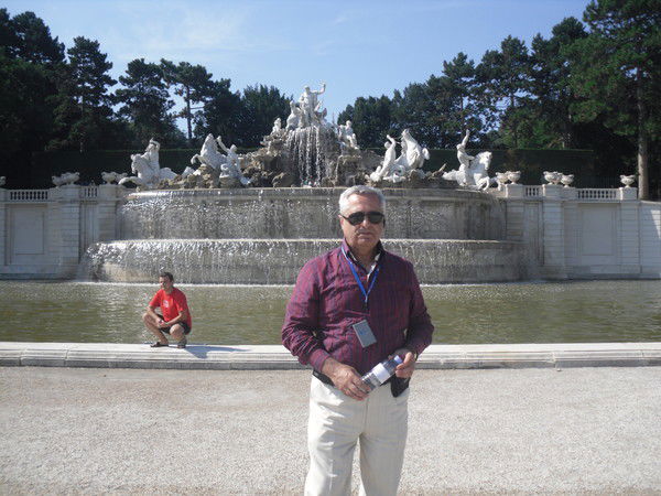 Намик Гусейнов