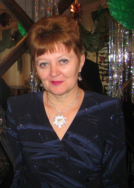 Люда Дмитриева