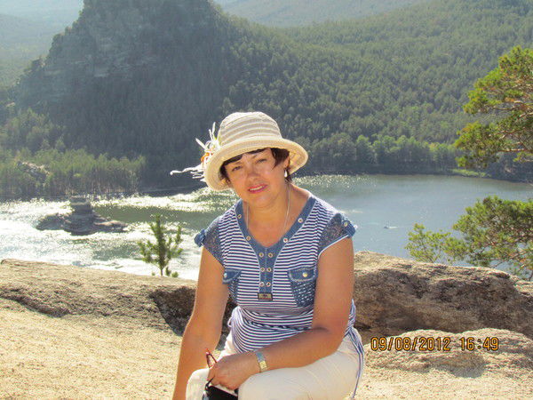 Людмила Скорикова