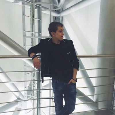 Максим Просто