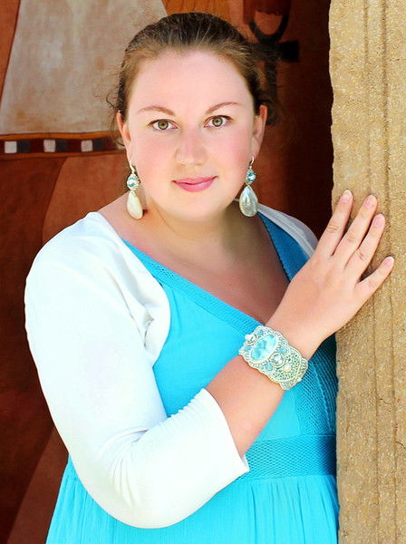 Любовь Сучкова