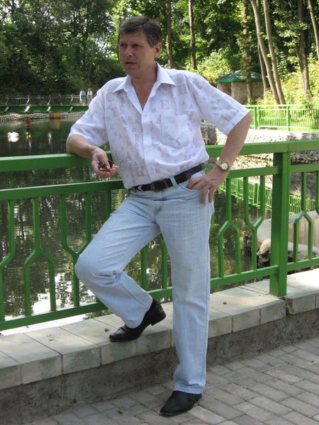 Виктор Казачёнок