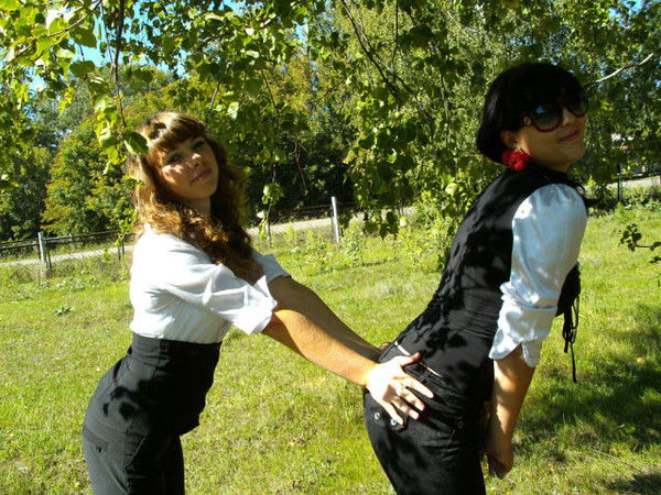 Женя Романова