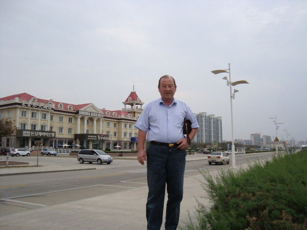 Аъло Умаров