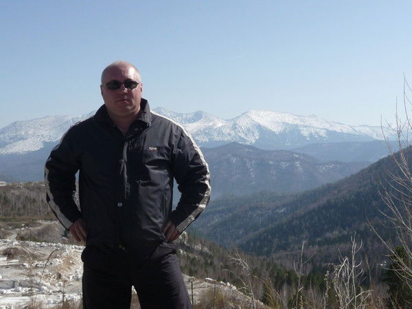 Олег Сугаков