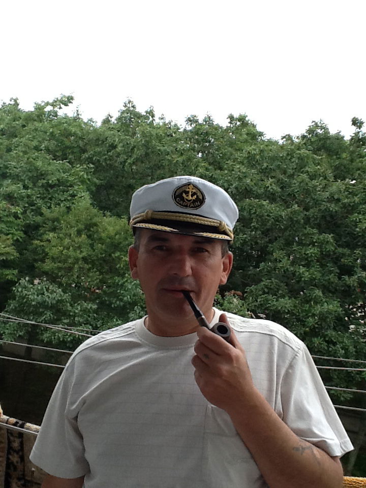 Олег Заваляев