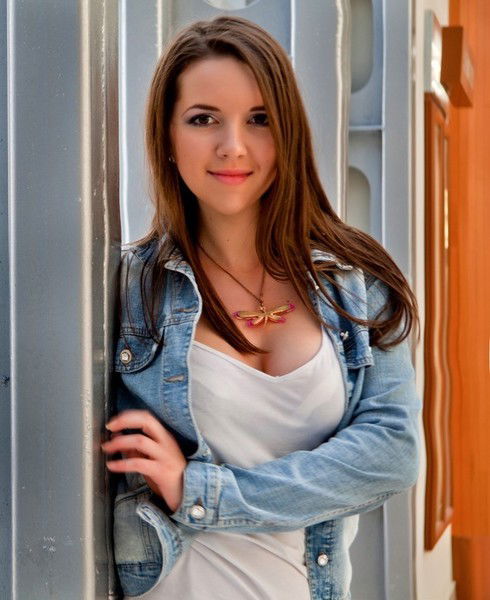 Евгения Веселова