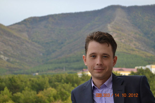 Стас Школко