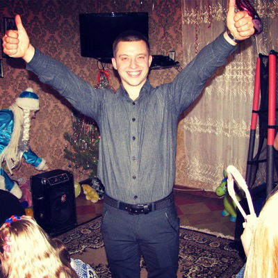 Евгений Левченко