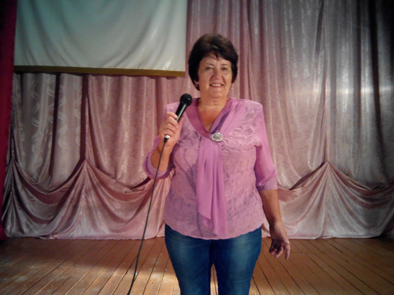 Лариса Поломошнова