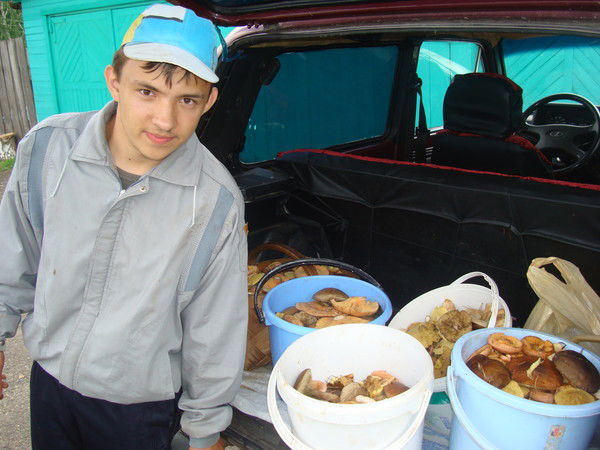 Артём Амбрасович