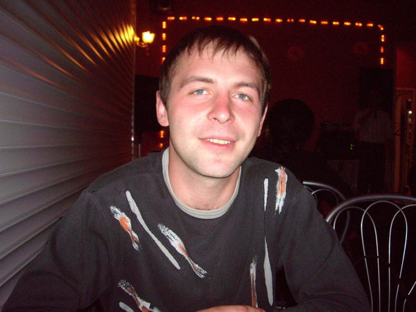 Олег Земсков