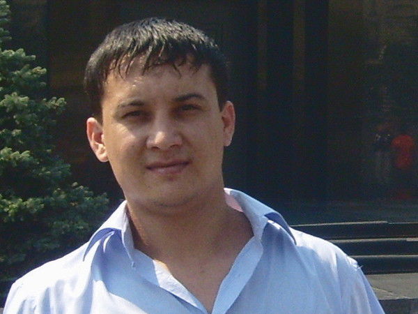 Дамир Насыров